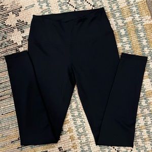High Waist Daily Leggings
Z BY ZELLA